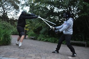 Fencing at the Pianodrome